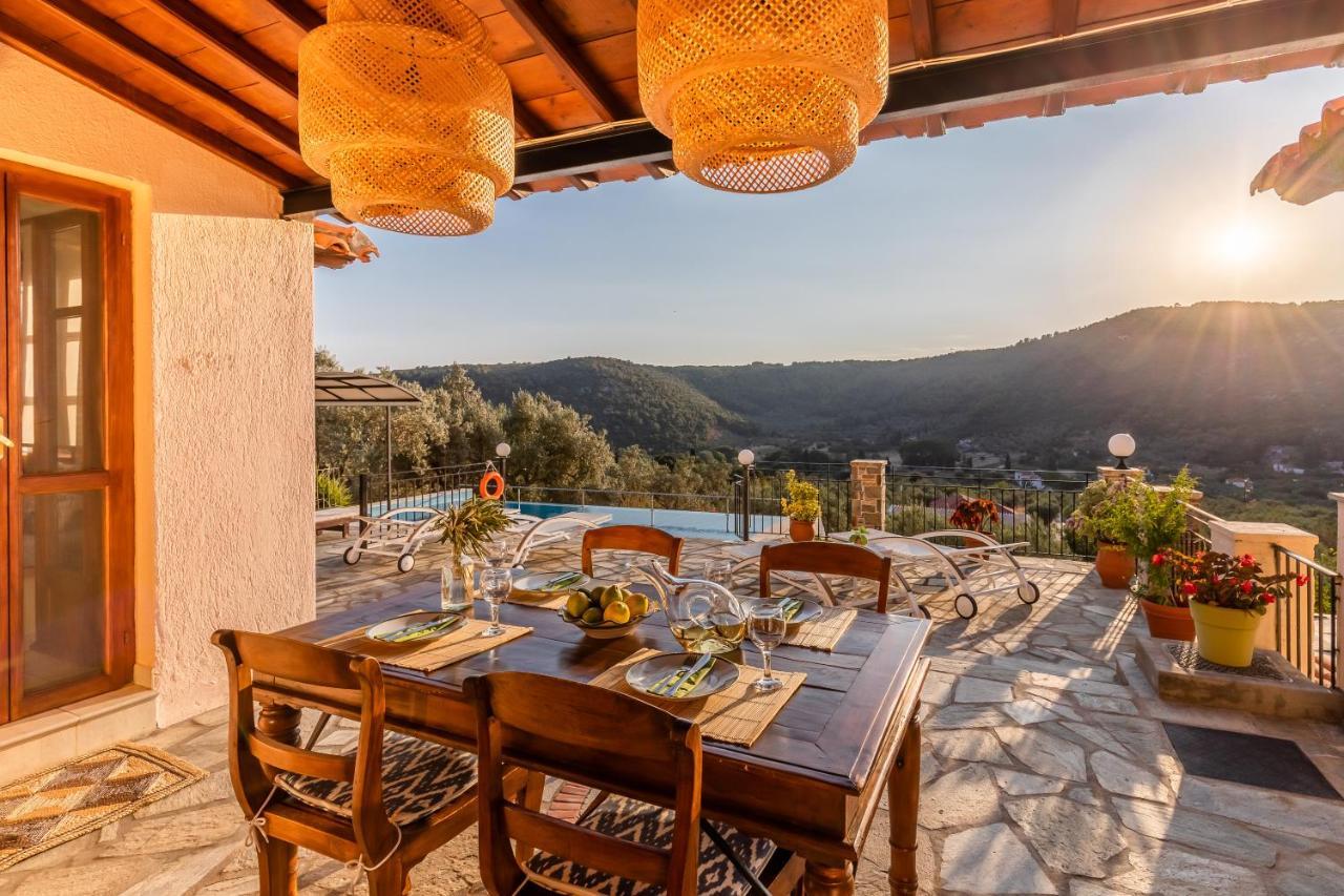Villa Peparethos Stafylos Exteriör bild
