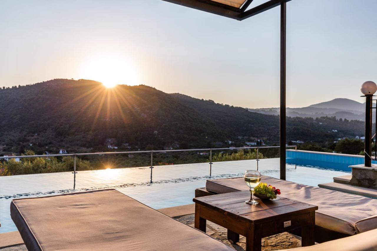 Villa Peparethos Stafylos Exteriör bild